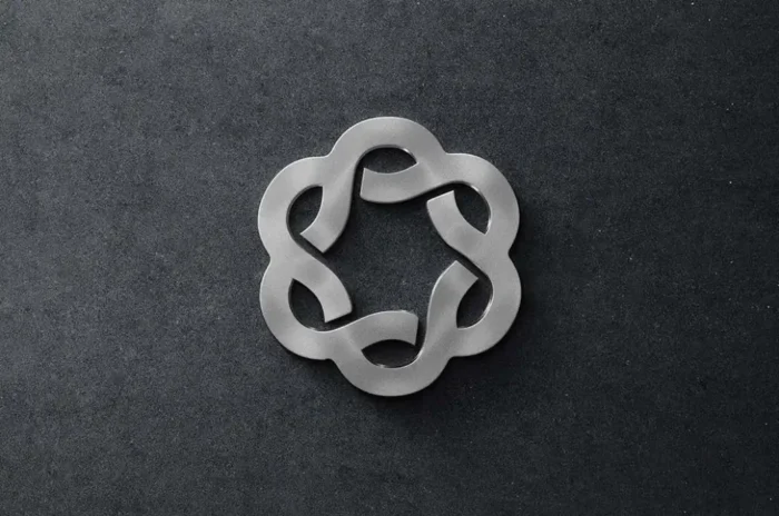 Free Metallic Sign Logo Mockup
