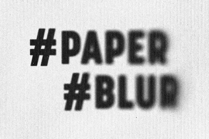 Side Blur Paper Text Effect