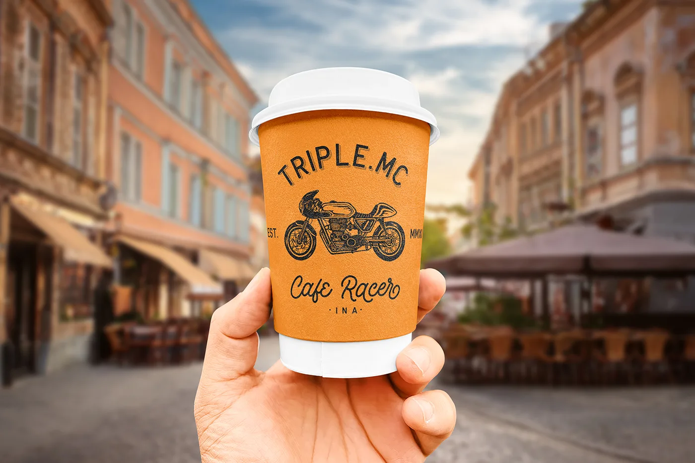 Free Paper Cup with Lid Mockup PSD