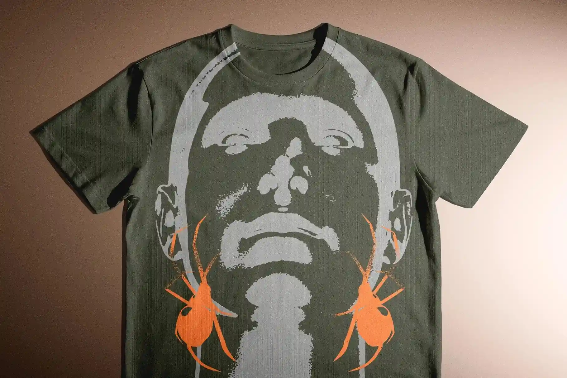 Free Realistic Fabric T Shirt Mockup